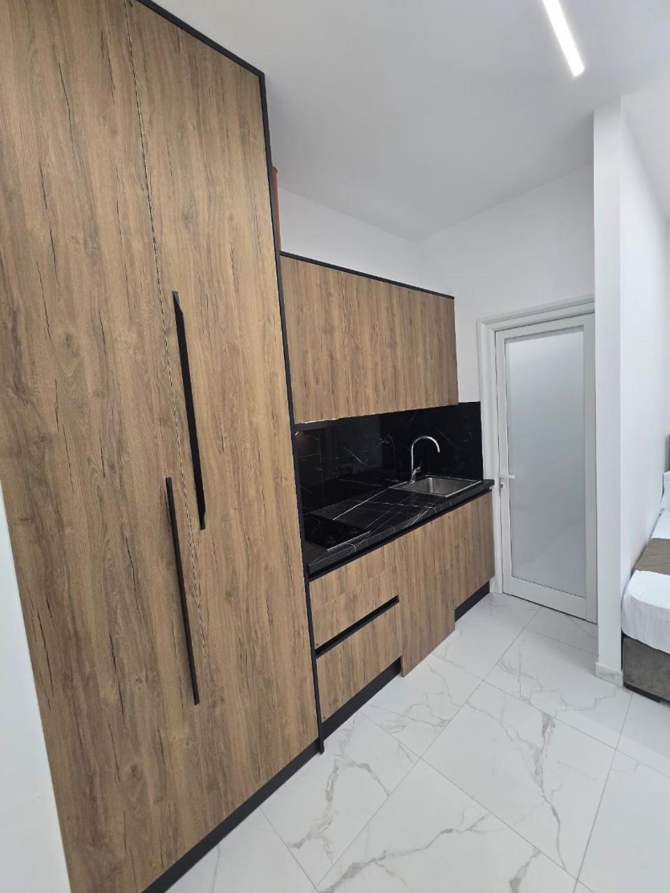 Elite Inn Vlorë Eksteriør billede